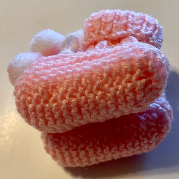 Soft Baby Pink Newborn Baby Booties 
Measurements 1.5” x 3” - Picture 2 of 3